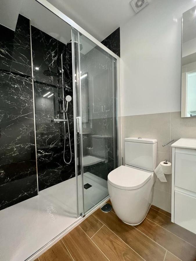 Malagueta 1 Linea De Playa Apartment มาลากา ภายนอก รูปภาพ