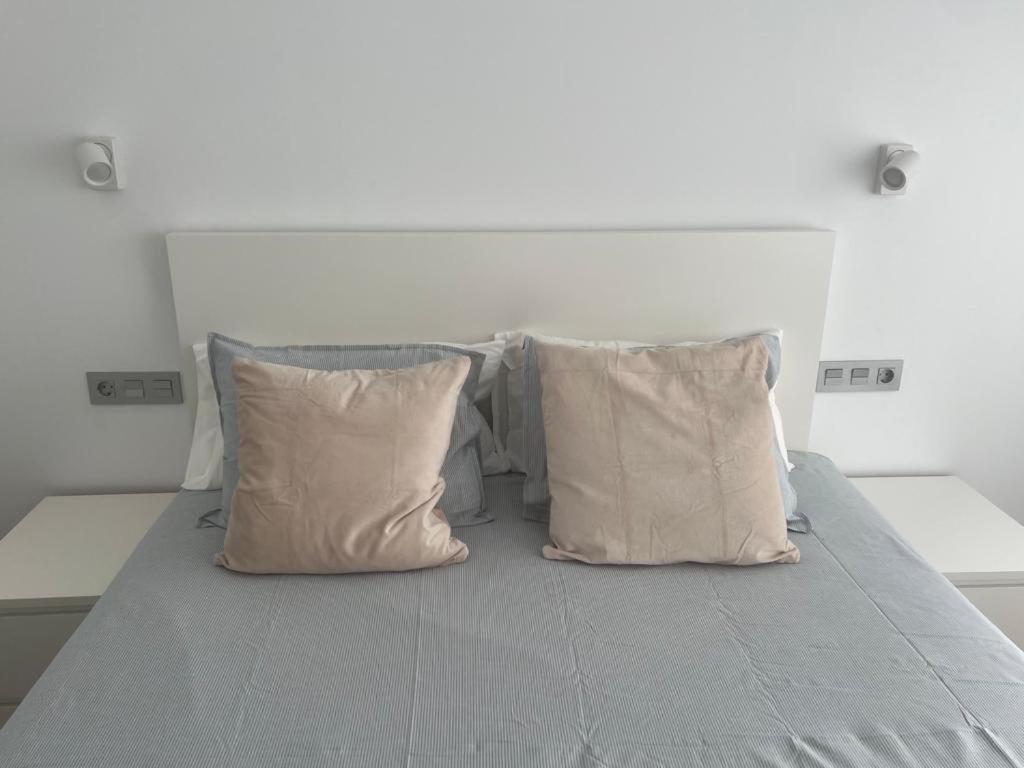 Malagueta 1 Linea De Playa Apartment มาลากา ภายนอก รูปภาพ